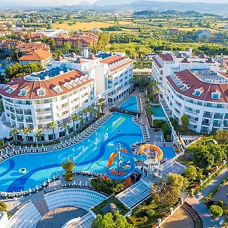 Hotel Alba Queen
