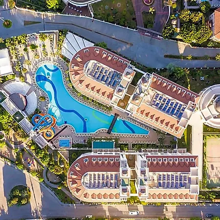 Hotel Alba Queen