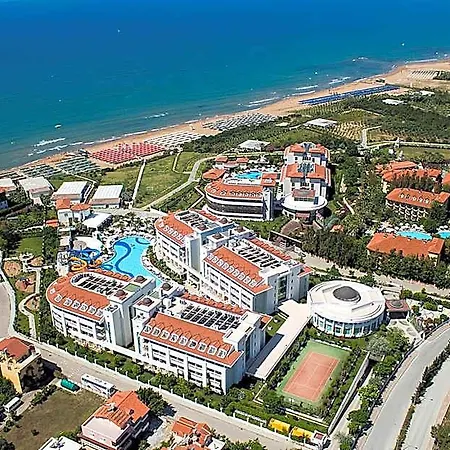 Hotel Alba Queen 5*